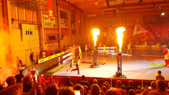 HSGler erleben feuriges Hessenderby live!